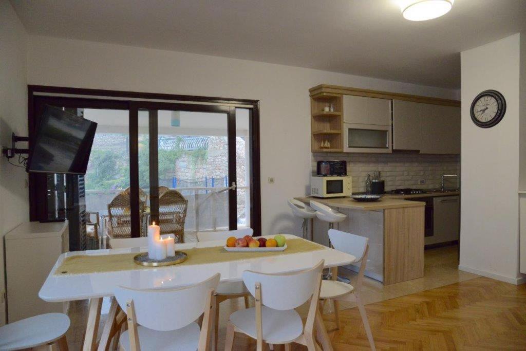 Premium Oaza Apartment Primosten Exterior photo