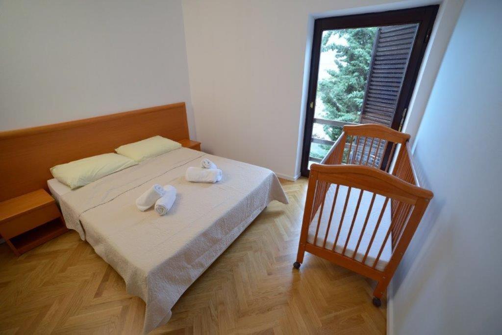 Premium Oaza Apartment Primosten Exterior photo